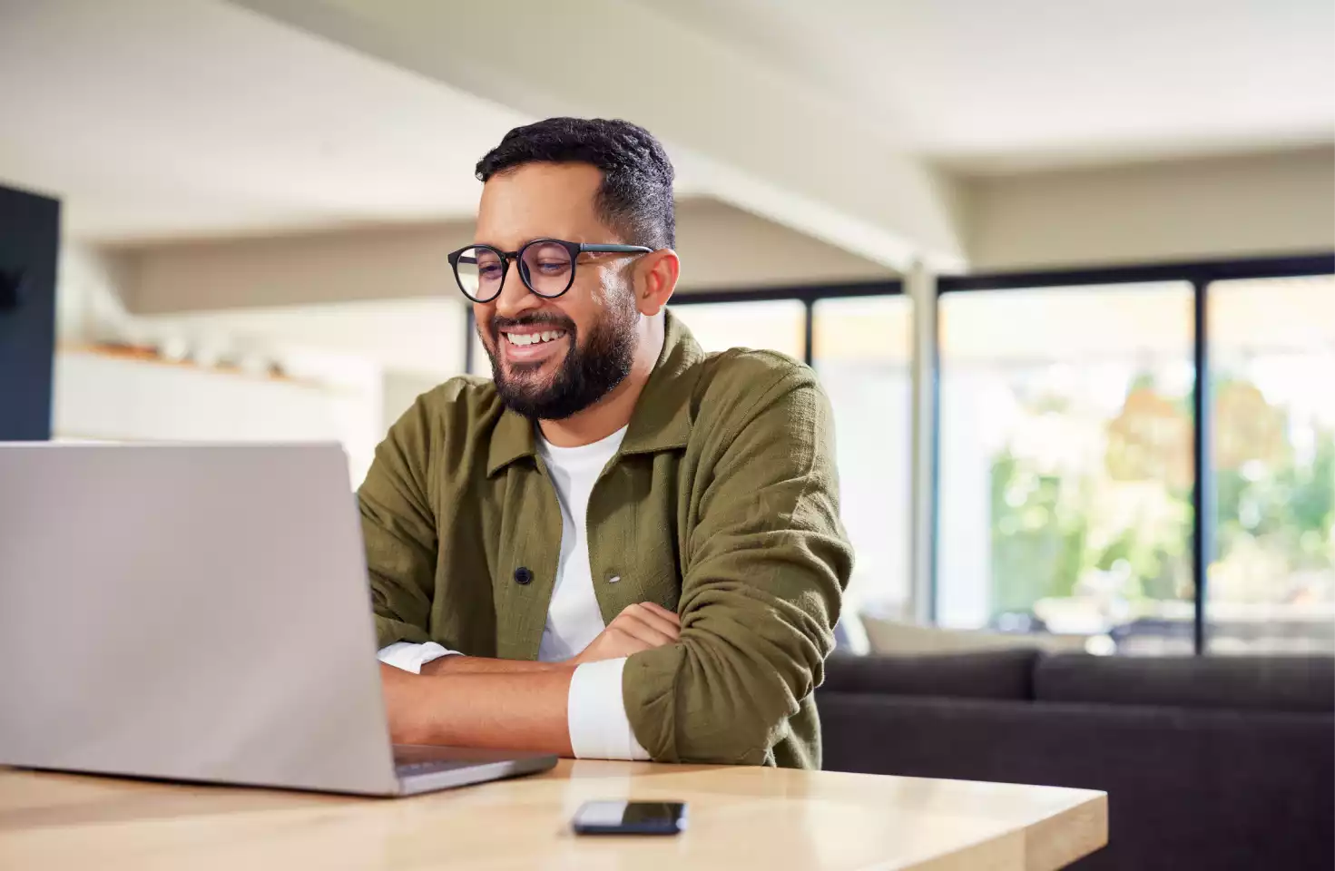 Freelancers-natural-person photo corporates